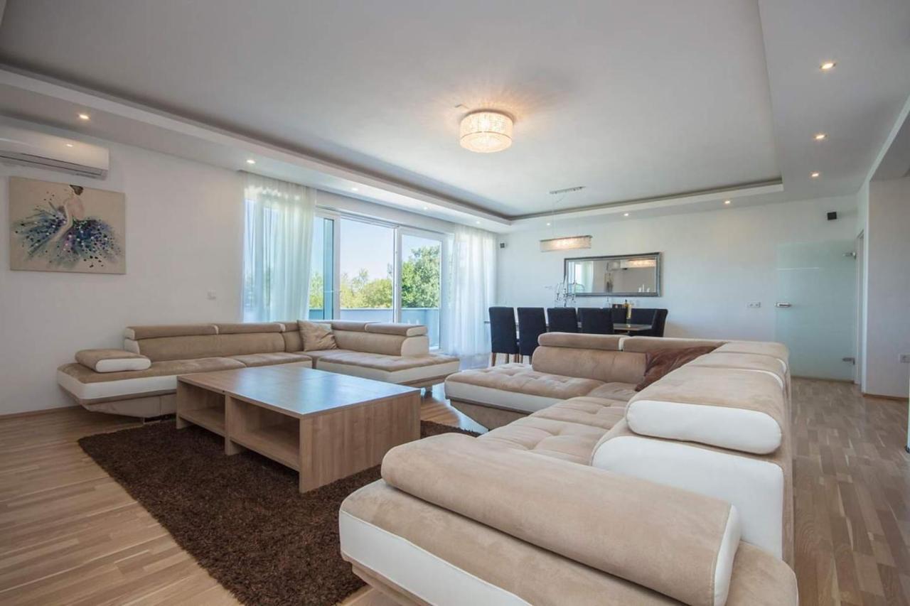 Apartmant & Rooms Villa Rosa Medulin Pomer Eksteriør billede